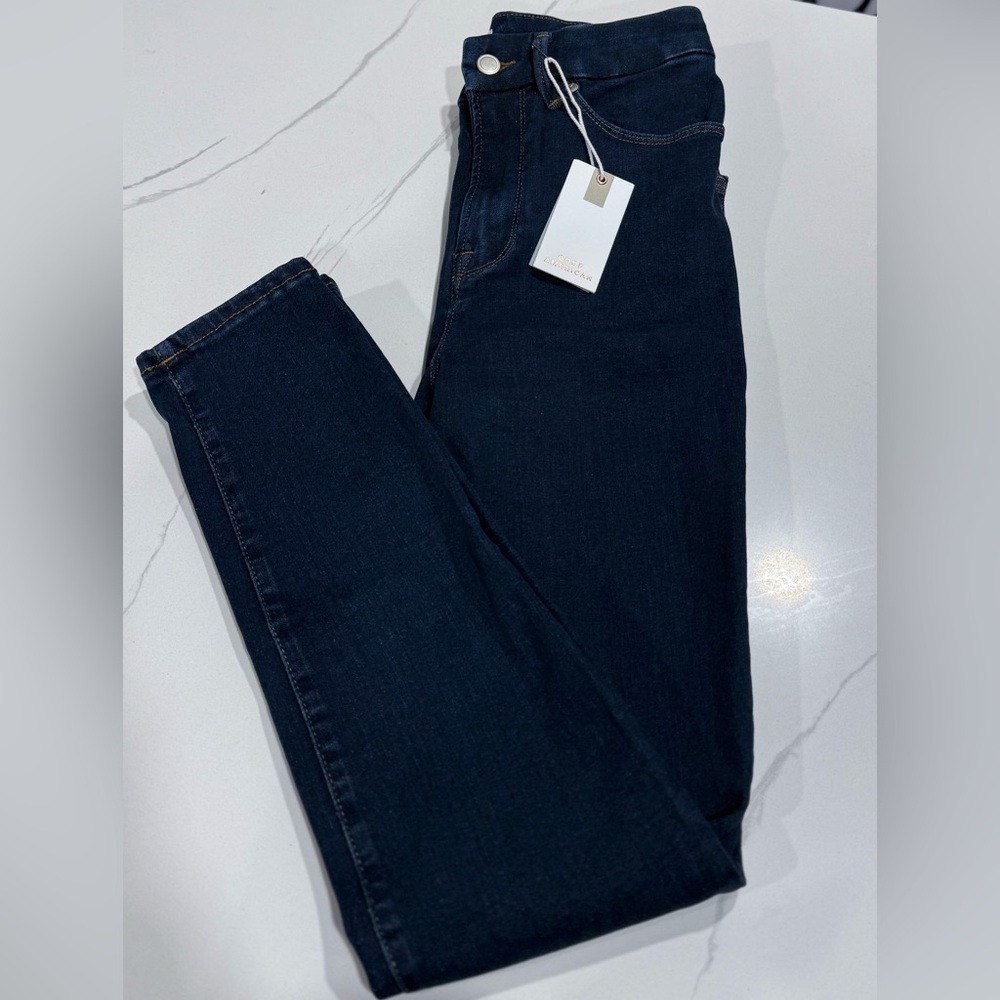Good American • Good Waist Skinny Jeans